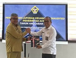 Sekda Serahkan Laporan Keuangan Pemerintah Aceh Tahun 2022 kepada BPK RI