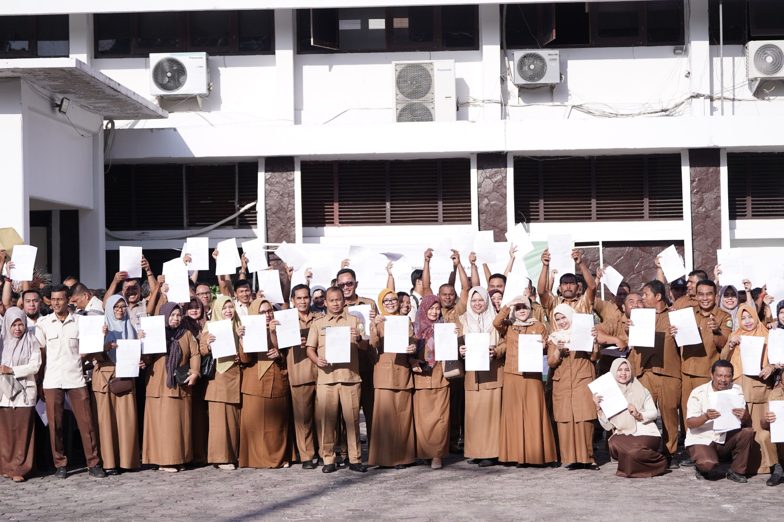 ASN Disbudpar Aceh Ikrar Netralitas Pemilu 2024