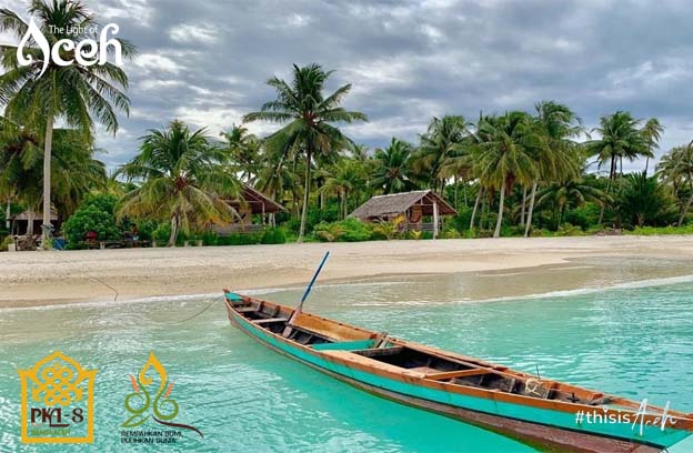 Eksotisnya Pulau Palambak di Pulau Banyak Singkil Eksotisnya Pulau Palambak di Pulau Banyak Singkil