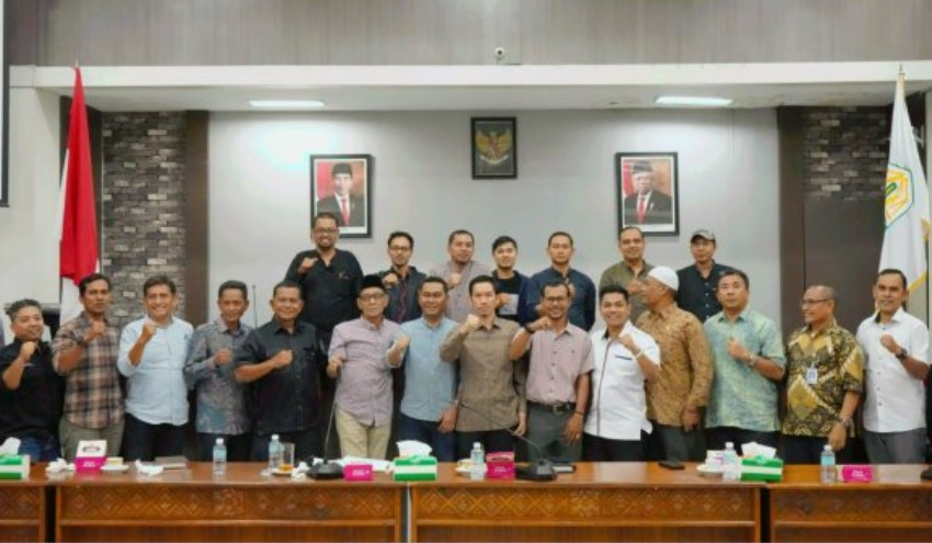 Pansus DPR Aceh Akan Panggil Pihak Medco Pansus DPR Aceh Akan Panggil Pihak Medco
