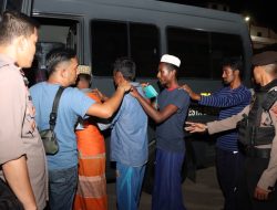 Polisi Tangkap 12 Imigran Rohingya Yang Kabur dari Ladong Aceh Besar
