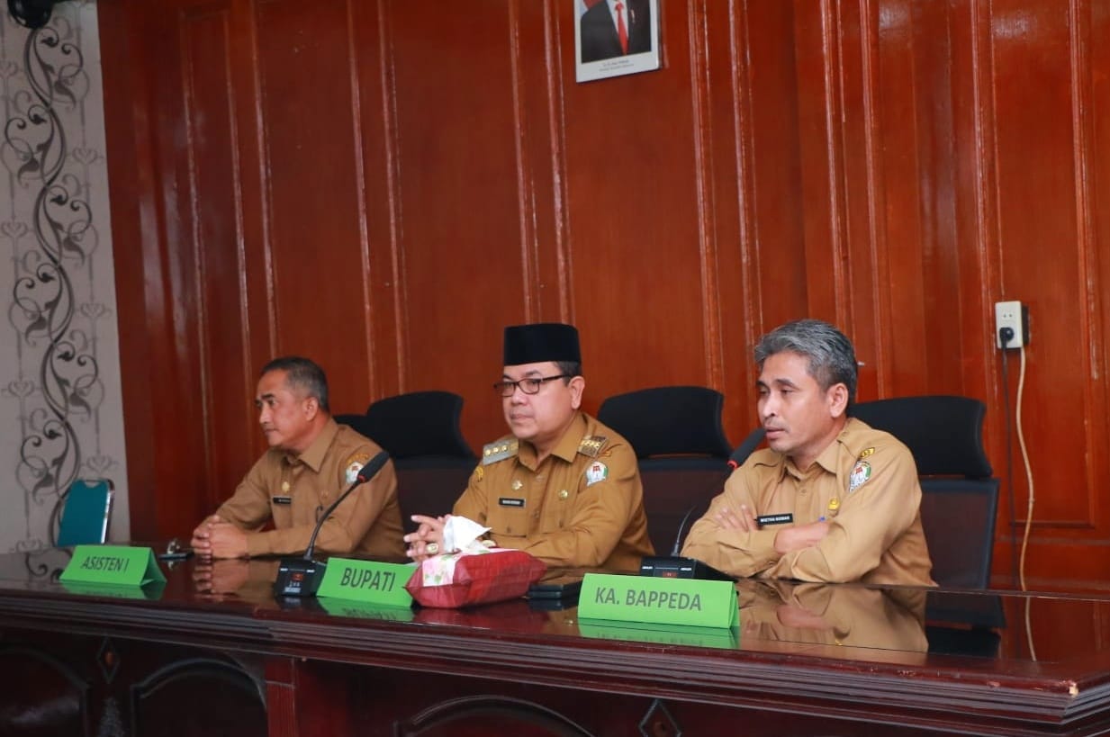 Pj Bupati Aceh Barat Pimpin Rapat Persiapan Kedatangan Bappenas RI