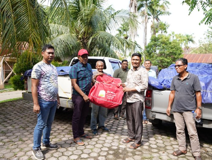 Ketua DPRA Salurkan Bantuan Banjir ke Aceh Utara