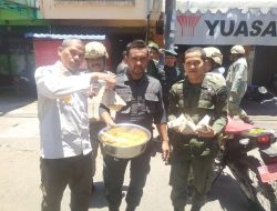Razia Terpadu, Satpol PP Aceh “Gerebek” Penjual Makanan di Siang Hari
