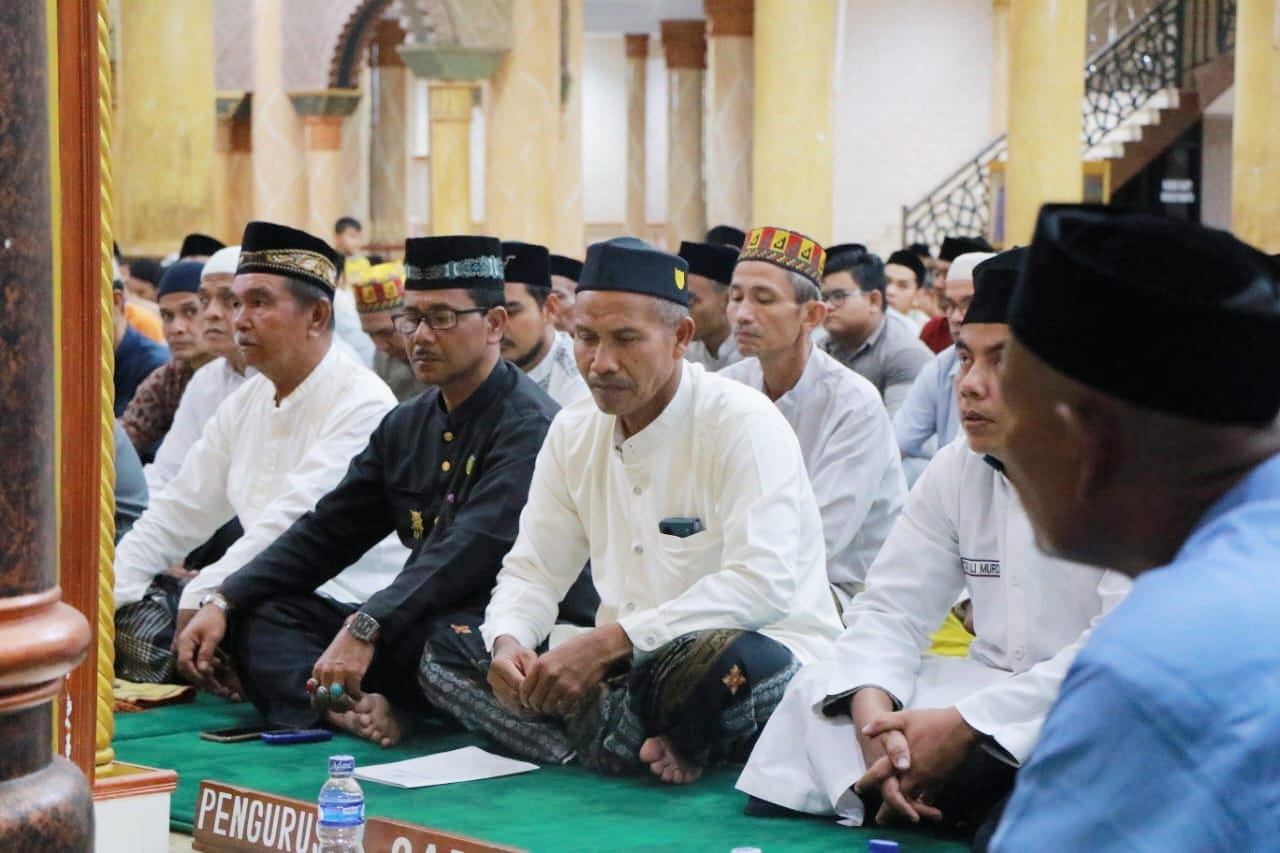 Wakili Pj Bupati, Sekda Aceh Barat Hadiri Peringatan Nuzulul Qur’an