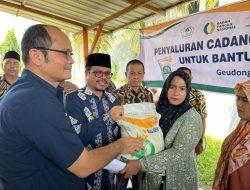 Pj Bupati Aceh Utara Mulai Salurkan Bantuan Pangan Cadangan Beras Pemerintah