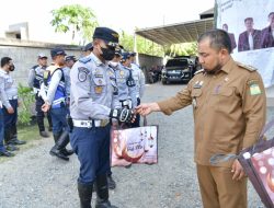38 Personil Kontrak Dishub Aceh Besar Terima Paket Lebaran