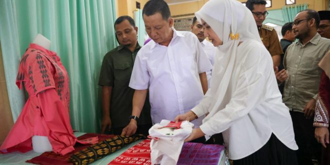 Kerajinan Khas Aceh Singkil Dipuji Pj Gubernur