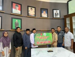Abu Sibreh Serahkan Donasi Masyarakat untuk Bangun Masjid Aceh di Turkiye