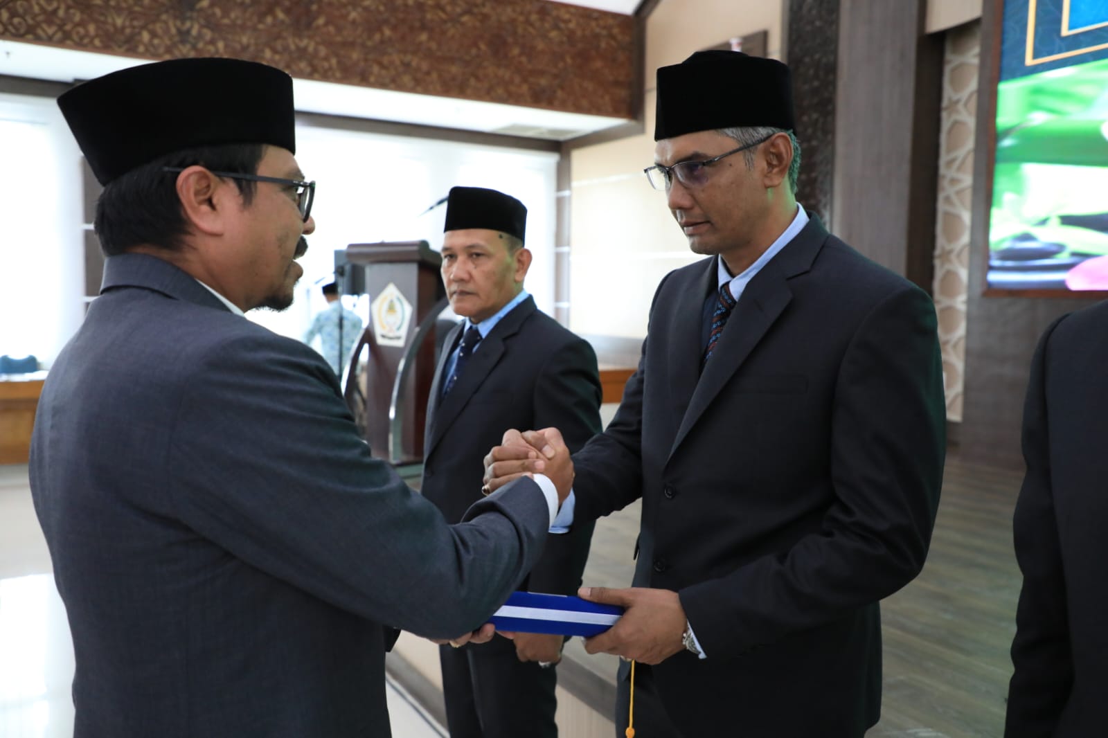 Usai Dilantik, Pj Bupati Titip Pesan ini ke Direksi PDAM Tirta Pase