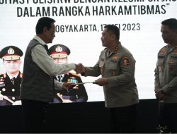 Polisi RW Praktik Kedekatan Polisi dan Masyarakat Akar Rumput