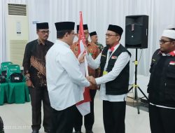 Pj Bupati Aceh Barat Lepas 211 Jamaah Haji Kloter 03