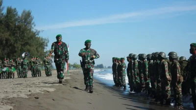 53 Siswa Dikmaba TNI-AD Kodam IM Ikuti Tradisi Pembaretan