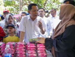 Penjabat Gubernur Aceh Disambut Antusias Pedagang UMKM Lhokseumawe