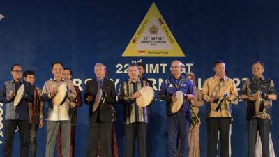 Penjabat Gubernur Hadiri Pembukaan Event IMT-GT di Kampus USK