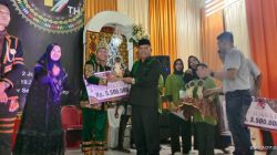 Ribuan Penonton Menyaksikan Penampilan Peserta Grand Final AMB Agara Ribuan Penonton Menyaksikan Penampilan Peserta Grand Final AMB Agara