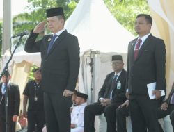 Penjabat Gubernur Inspektur Upacara Ulang Tahun ke-50 Bank Aceh Syariah