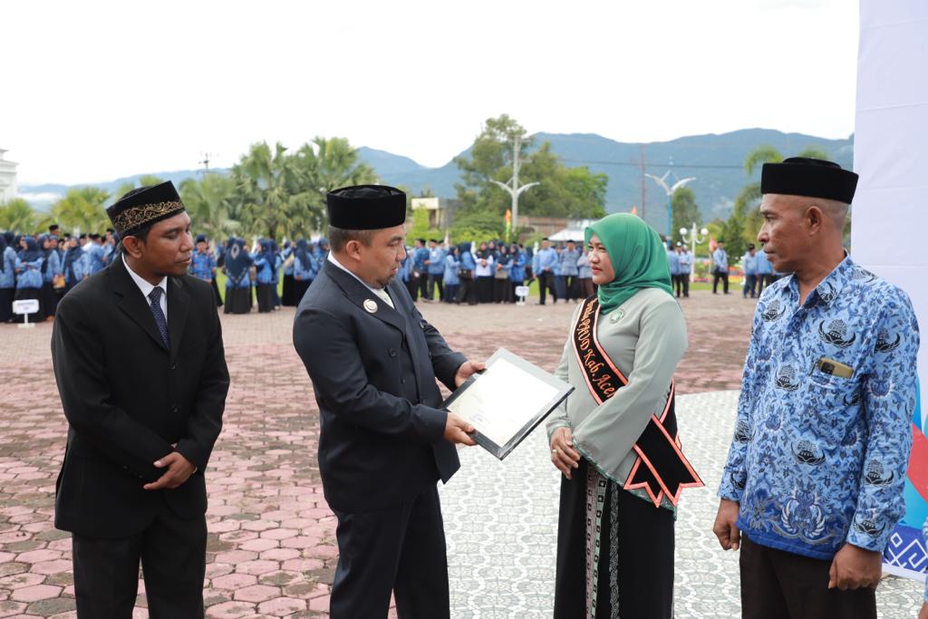 Pj Bupati Aceh Besar Inspektur Upacara Hardikda ke-64