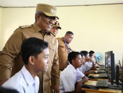 Pj Bupati Aceh Utara Tinjau ANBK di SMPN 1 Syamtalira Bayu