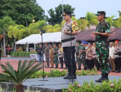 Kapolda Aceh dan Pangdam IM Pimpin Apel Gelar Pasukan Ops Mantap Brata Seulawah