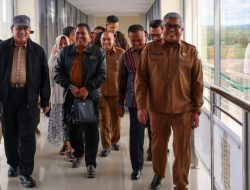 Sekda Aceh Sambut Ketua KPK di Bandara Internasional SIM