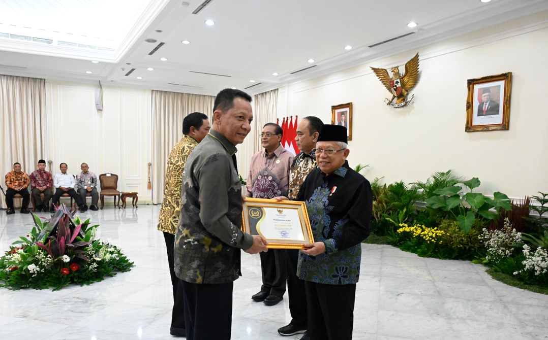 Pemerintah Aceh Peringkat 1 Nasional