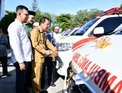 Pemko Bantu 5 Unit Ambulance Untuk BKM di Banda Aceh
