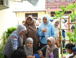 Ayu Marzuki Kunjungi Anak Berkebutuhan Khusus di Sekolah Fleksibel Aceh