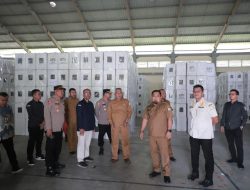 Pj Bupati Muhammad Iswanto Bersama Forkopimda Aceh Besar Pantau Logistik Pemilu