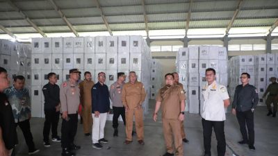 Pj Bupati Muhammad Iswanto Bersama Forkopimda Aceh Besar Pantau Logistik Pemilu