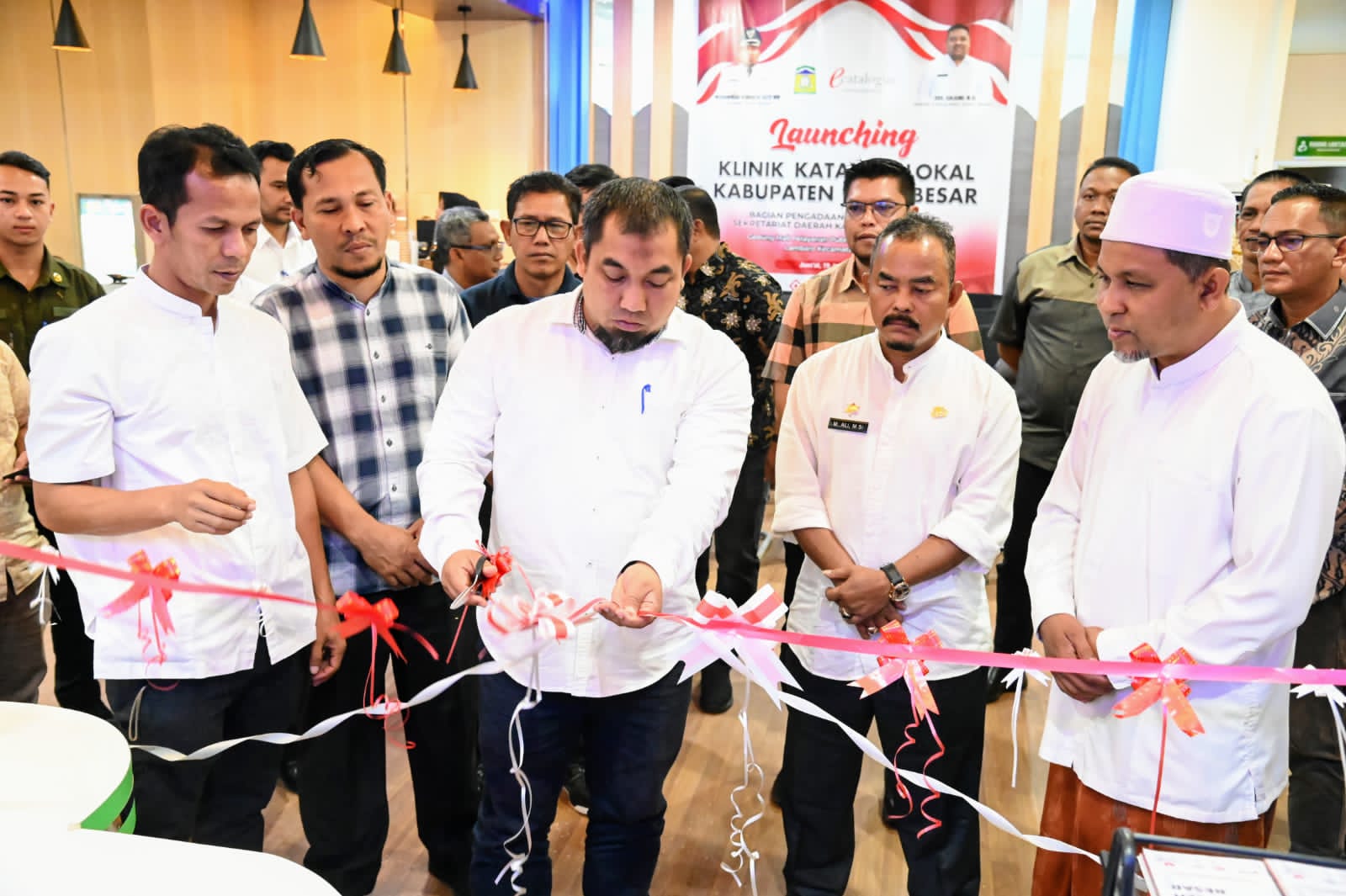 Pj Bupati Aceh Besar Lauching Klinik E-Katalog Lokal