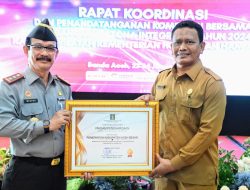 Pemkab Aceh Besar Terima Penghargaan dari Kemenkumham Wilayah Aceh