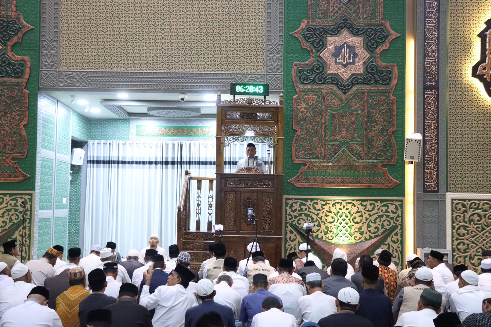 AKBP Eko Purwanto Sampaikan Pesan Pemilu Damai Usai Salat Subuh Berjemaah