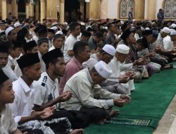 Masyarakat di Aceh Barat Sujud Syukur atas Kemenangan Prabowo-Gibran