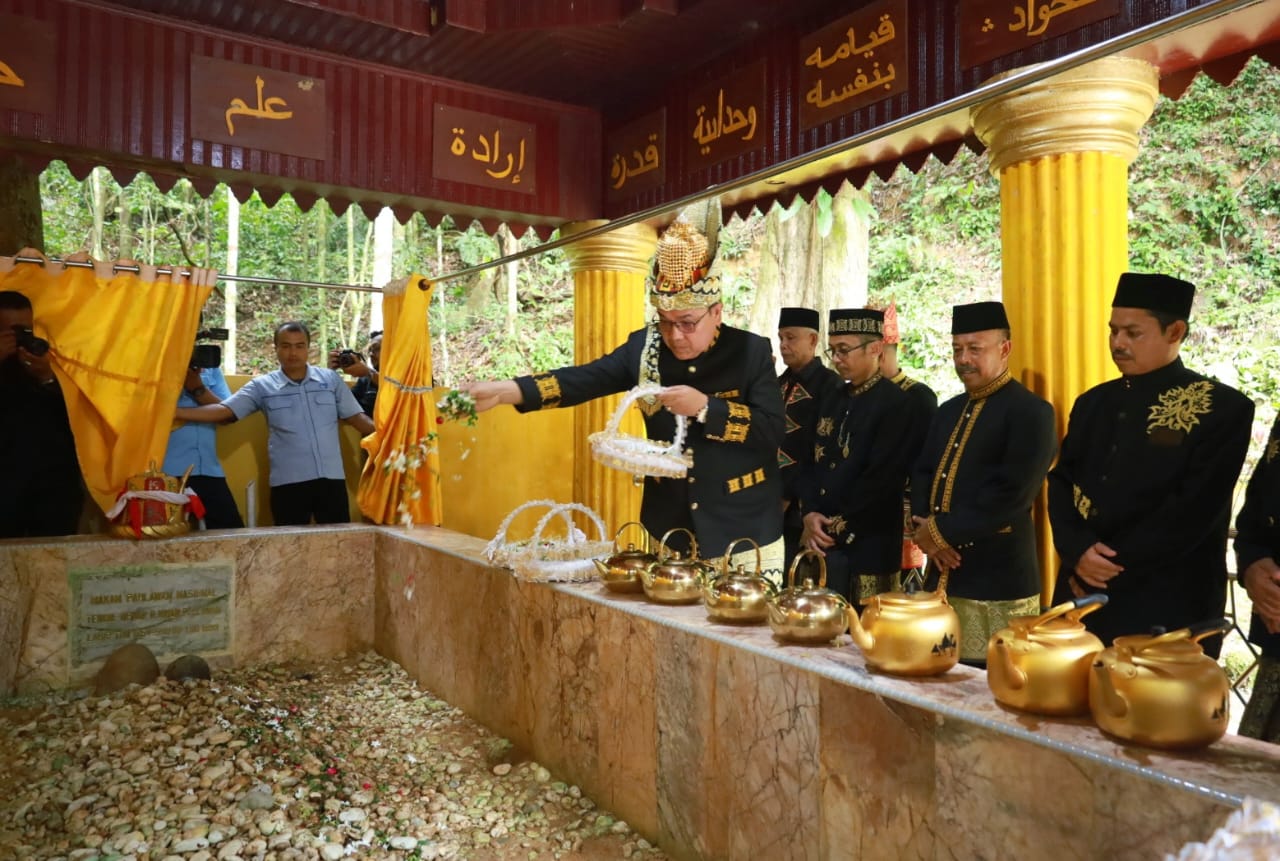 Mahdi Pimpin Peringatan Syahid Pahlawan Nasional Teuku Umar