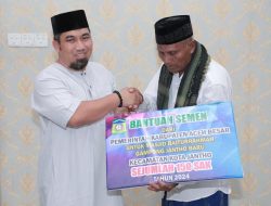 Safari Ramadhan, Pj Bupati Aceh Besar Sambangi Masjid Baiturrahmah Jantho