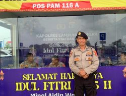 Kapolda Lampung Beri Hadiah Tiket Perwira Bagi Polisi Jujur Aiptu Supriyanto