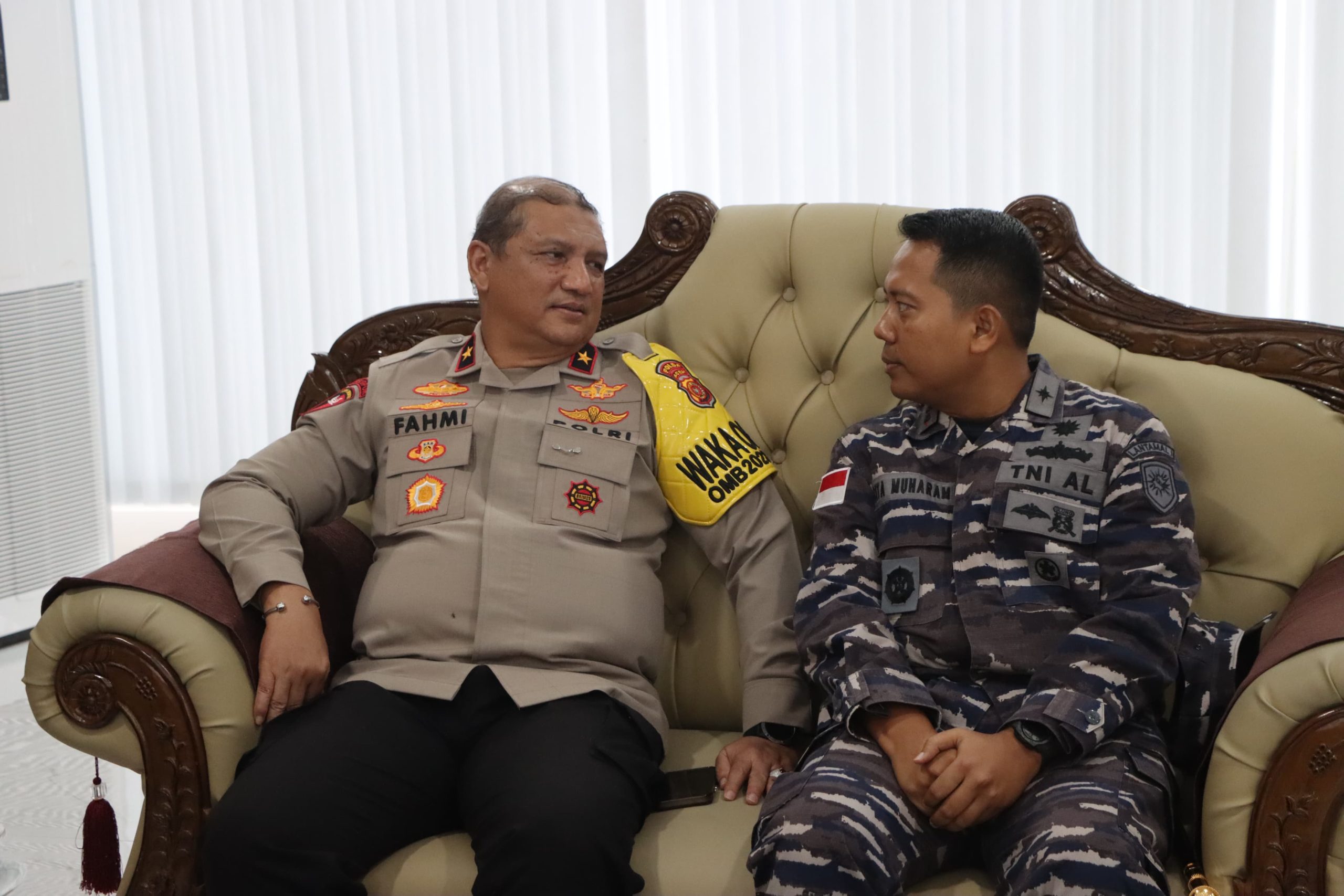 Pangkoarmada RI Tiba di Aceh Disambut Wakapolda