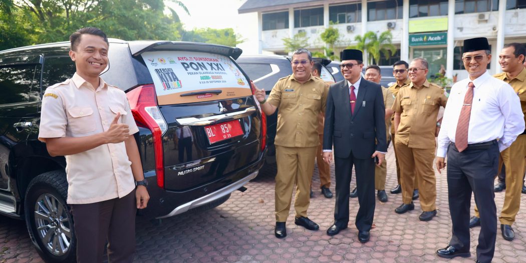 Seluruh Mobil Dinas Pemerintah Aceh Kini Berstiker PON XXI