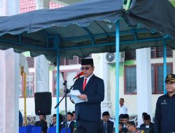 Pj Bupati Mahdi Pembina Upacara Peringatan Hardiknas