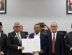Pj Gubernur Serahkan Rancangan KUA PPAS 2025 Kepada DPRA