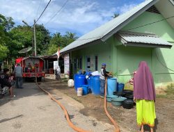 Pemda Aceh Besar Sudah Salurkan 1, Juta Liter Air Bersih di Lhoknga