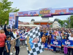 20 Ribu Peserta Ramaikan Jalan Santai Bersama Cawalko Banda Aceh Irwan Djohan