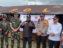 Bupati Yahukimo Bantah Isu Keterlibatan TNI-Polri jadi Guru dan Nakes