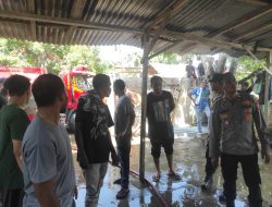 Rumah Nelayan di Aceh Utara Terbakar, Polisi Sigap Bantu Pemadaman