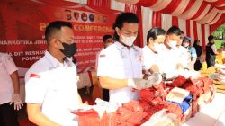 Kombes Shobarmen Sebut Barang bukti Sabu Seberat 80,5 Kg yang Dimusnahkan Berasal dari Thailand Kombes Shobarmen Sebut Barang bukti Sabu Seberat 80,5 Kg yang Dimusnahkan Berasal dari Thailand