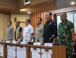 Wagub dan Bupati/Wali Kota se-Aceh Ikuti Rapat Penanganan Bencana Bersama Mendagri