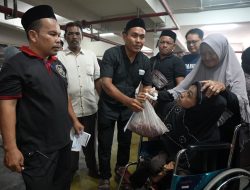 Masjid Raya Baiturrahman Salurkan 2.000 Paket Daging Kurban Iduladha 1447 H