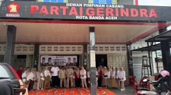 DPC Partai Gerindra Banda Aceh Sembelih dan Salurkan Daging Kurban pada Iduladha 1447 H DPC Partai Gerindra Banda Aceh Sembelih dan Salurkan Daging Kurban pada Iduladha 1447 H