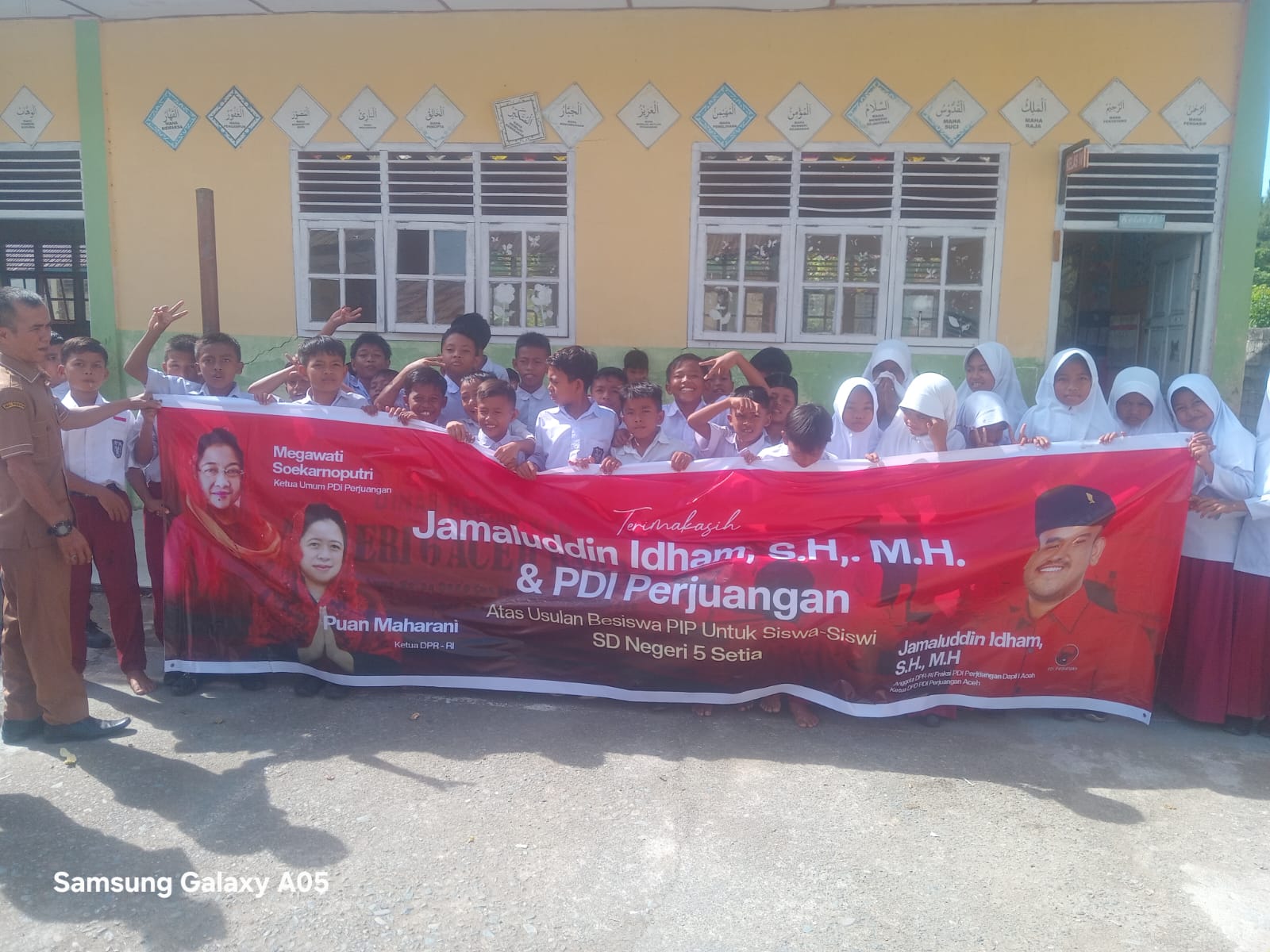 Ribuan Siswa Aceh Terima Beasiswa PIP Tahap I Tahun 2026 Dari Jamaluddin Idham